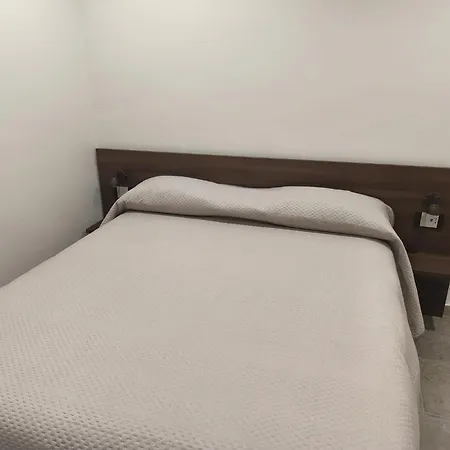 La Finestra Sul Borgo Accadia